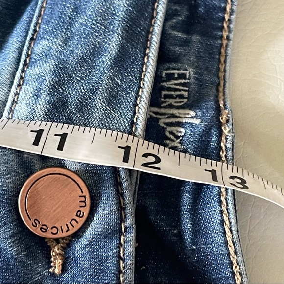 M Jeans by Maurices women’s Jean shorts everflex high rise size 14 NWT - Picture 11 of 13